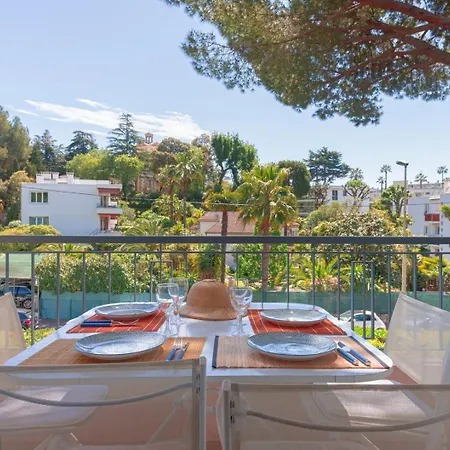 Guestready - Crystal White Escape Near Belvedere Apartment Cannes